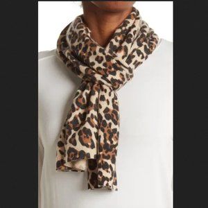 NWT Vince Camuto Cashmere Leopard-Print Scarf
